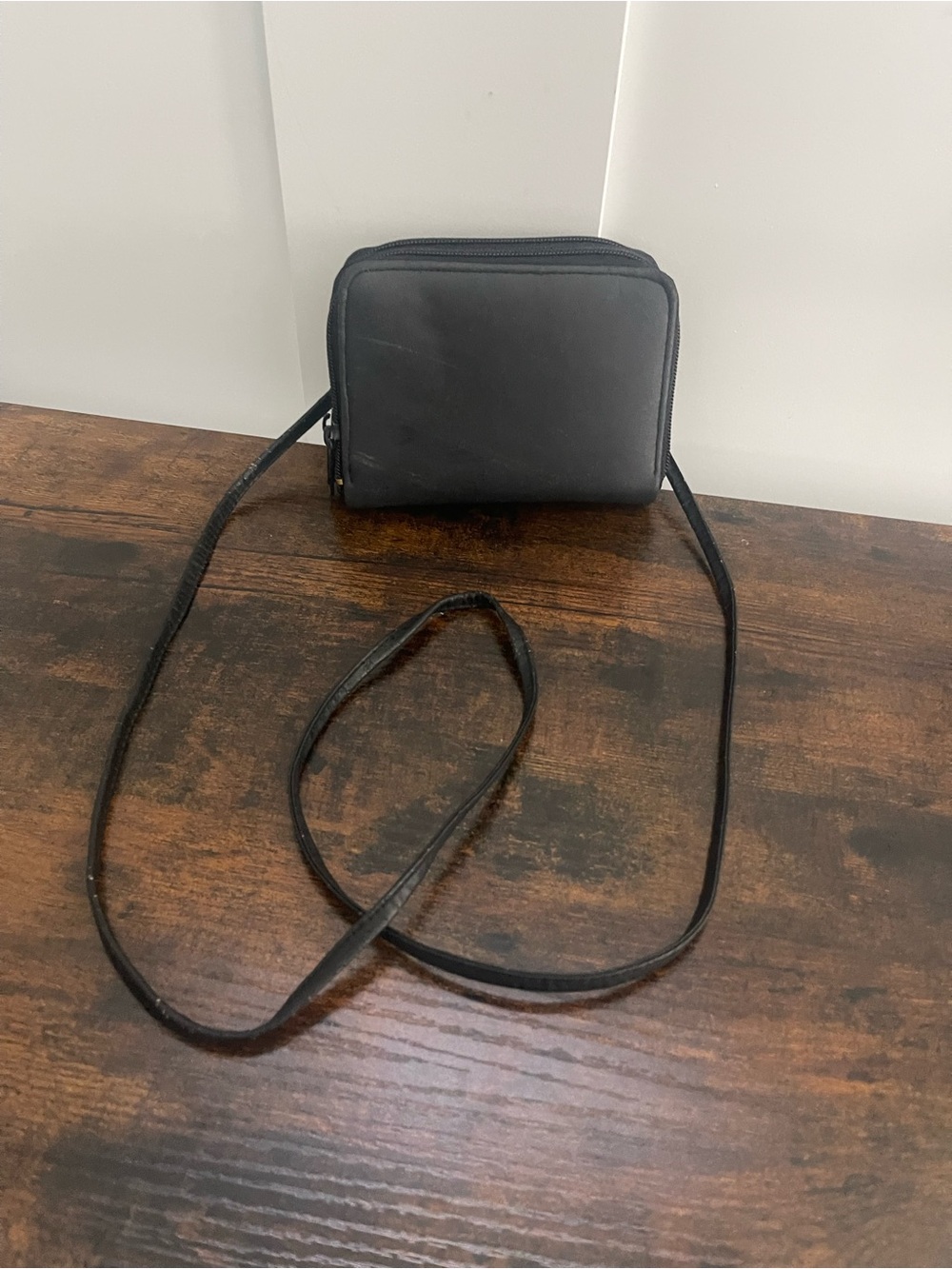 mundi Black Leather Small Crossbody Wallet